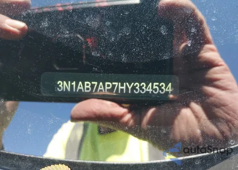 2017 Nissan Sentra S z USA, uszkodzony, nr VIN 3N1AB7AP7HY334534